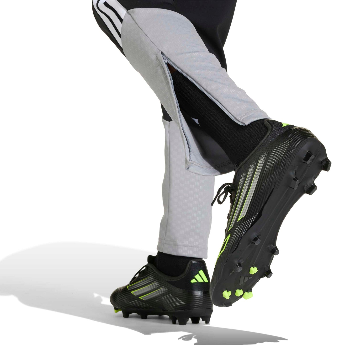Black/Light Onix/White