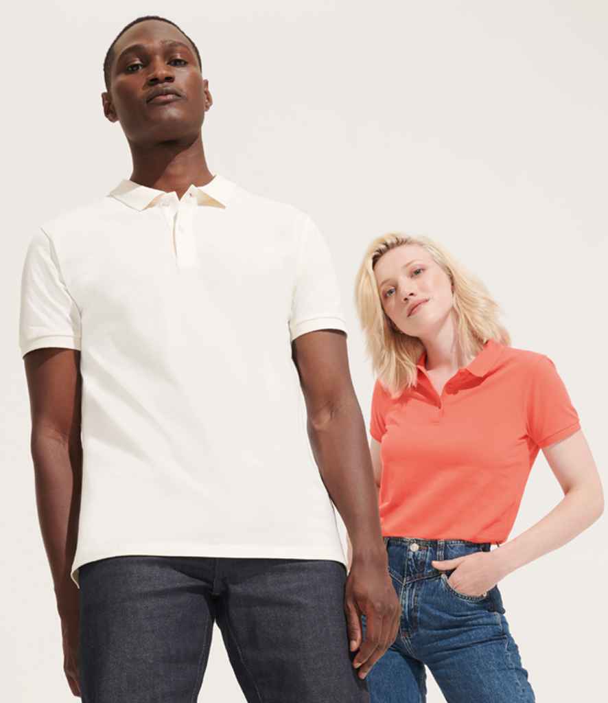 SOL'S Ladies Planet Organic Piqué Polo Shirt 03575 in Pop Orange – model