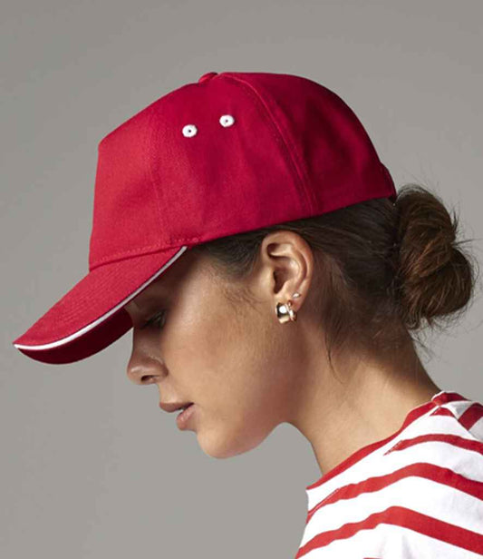Beechfield Ultimate 5 Panel Cap with Sandwich Peak BB15C in Classic Red/White – model
