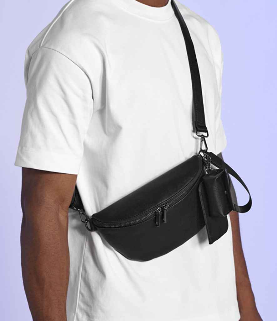 BG766 Black/Black Model