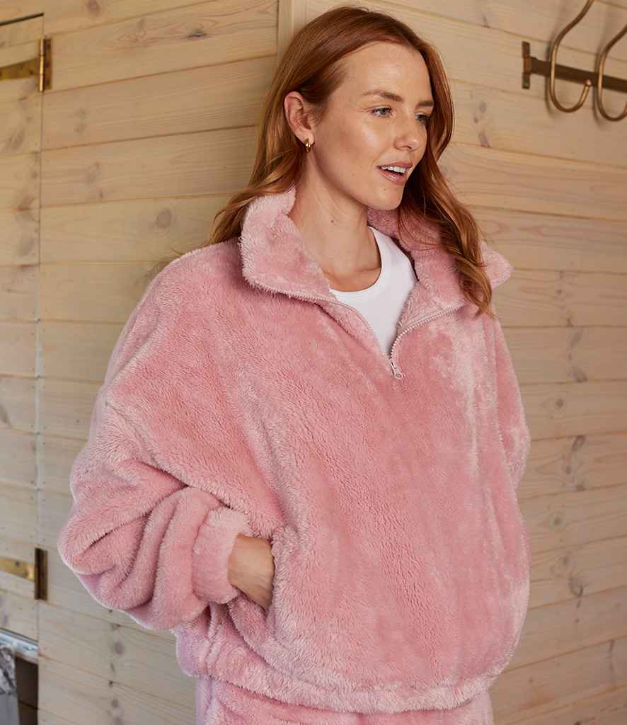 BH202 Blush pink Model
