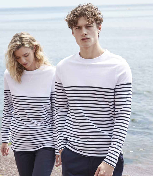 FR134 White/Navy Model