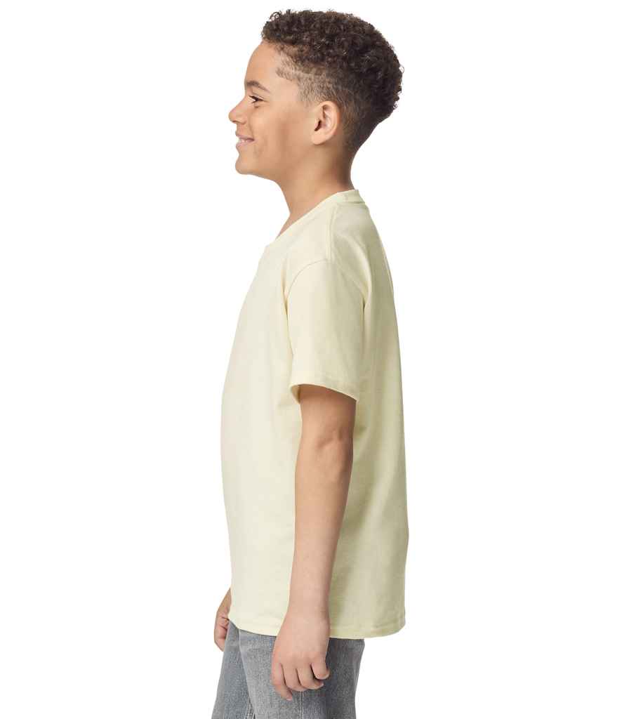 GD05B Off White Model