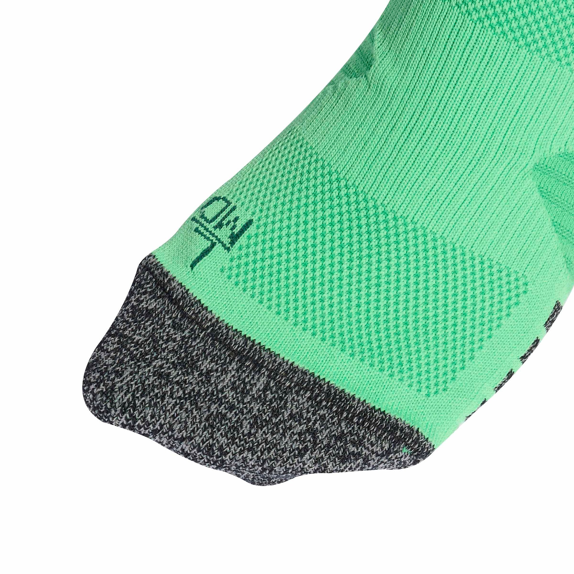 Semi Screaming Green