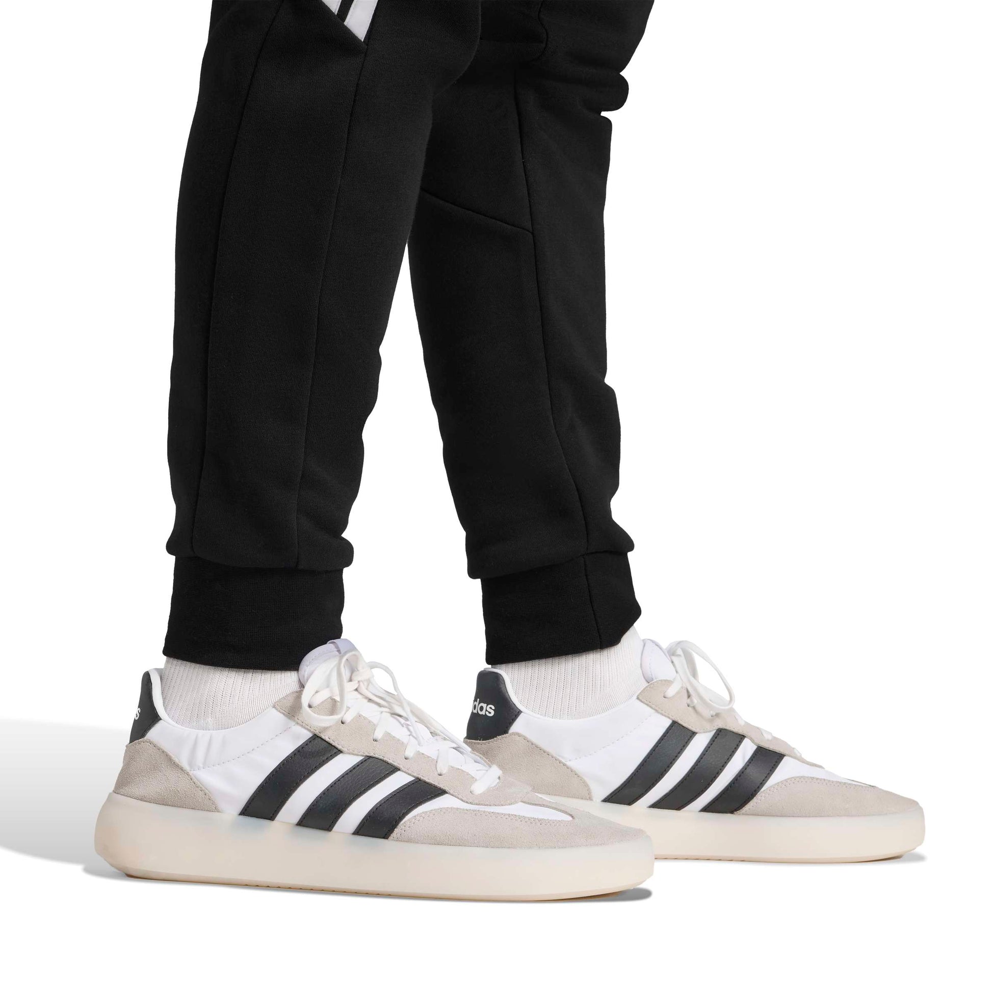 Black/White