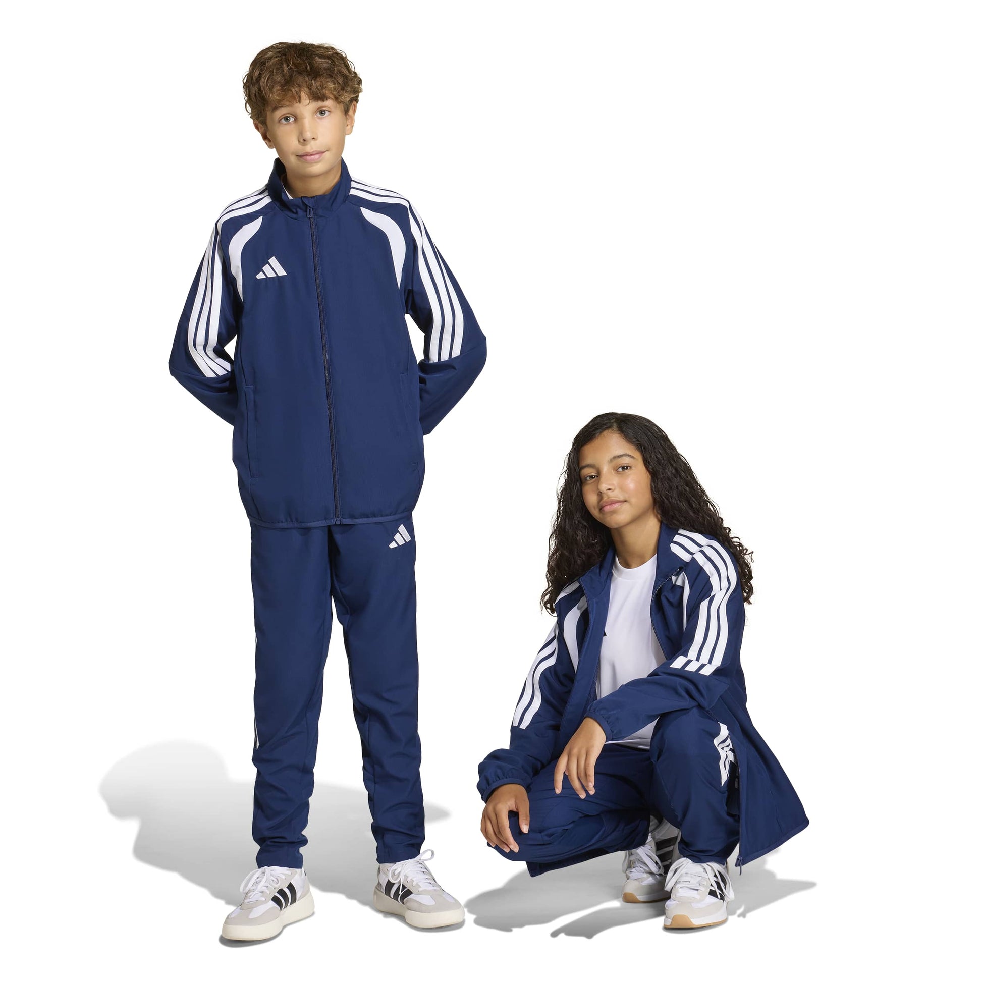 Team Navy Blue 2/White
