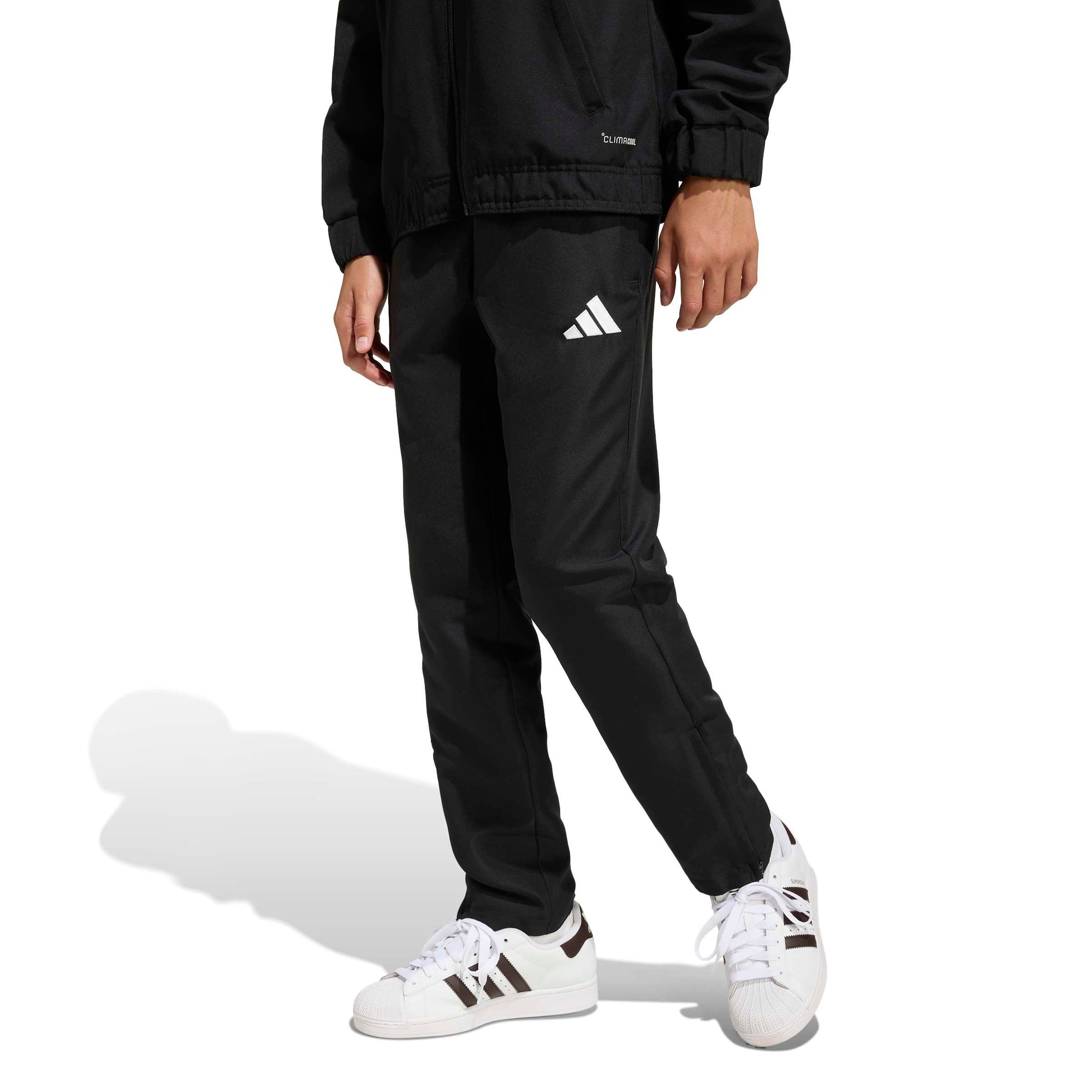 Black/White