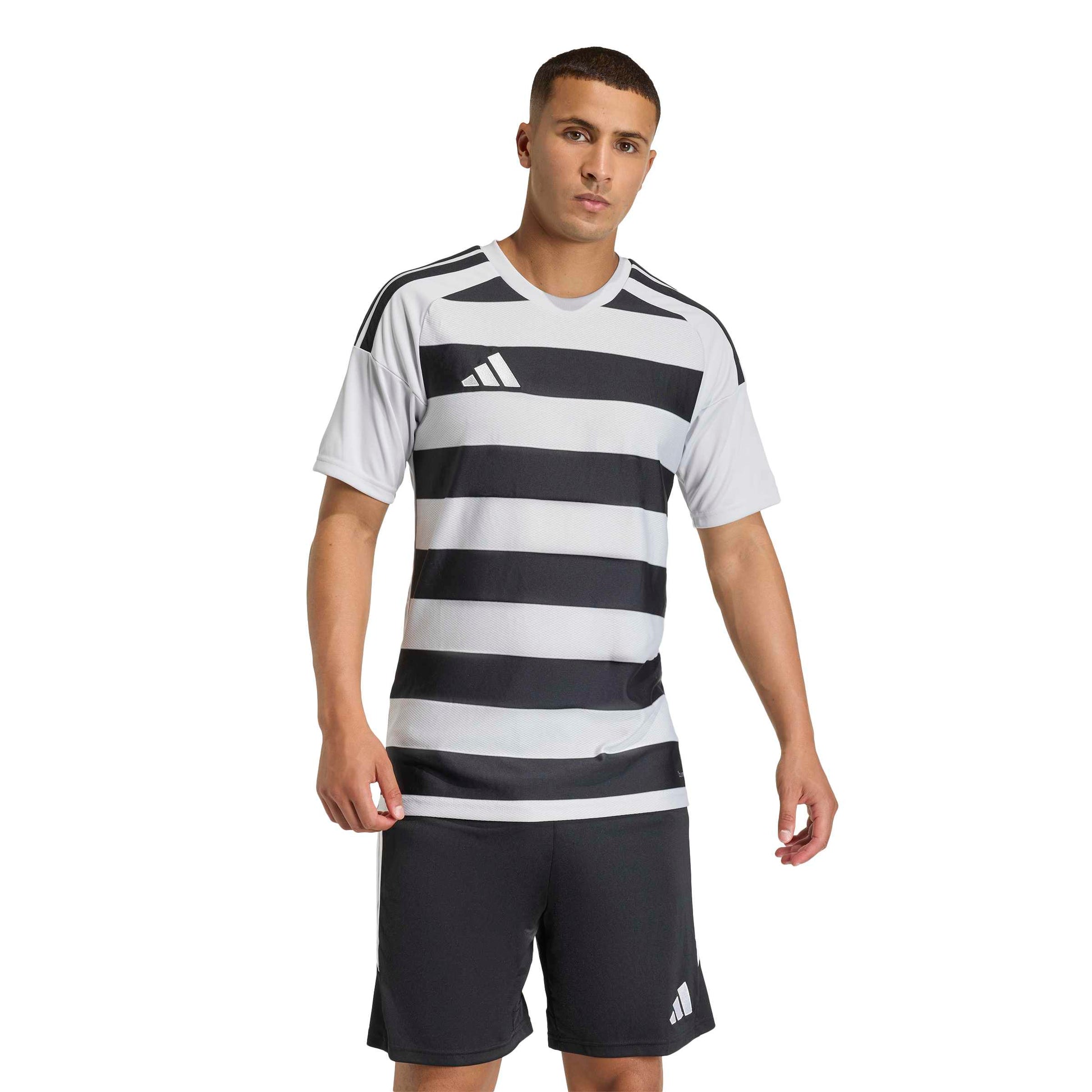 Team Light Grey/Black