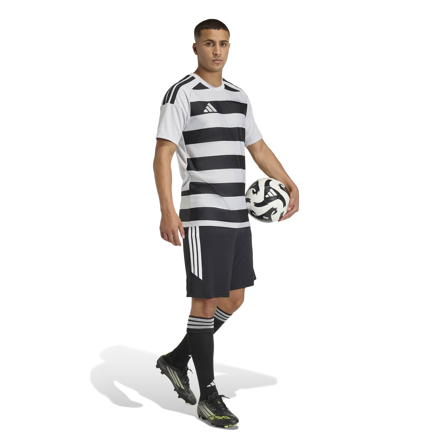 Team Light Grey/Black