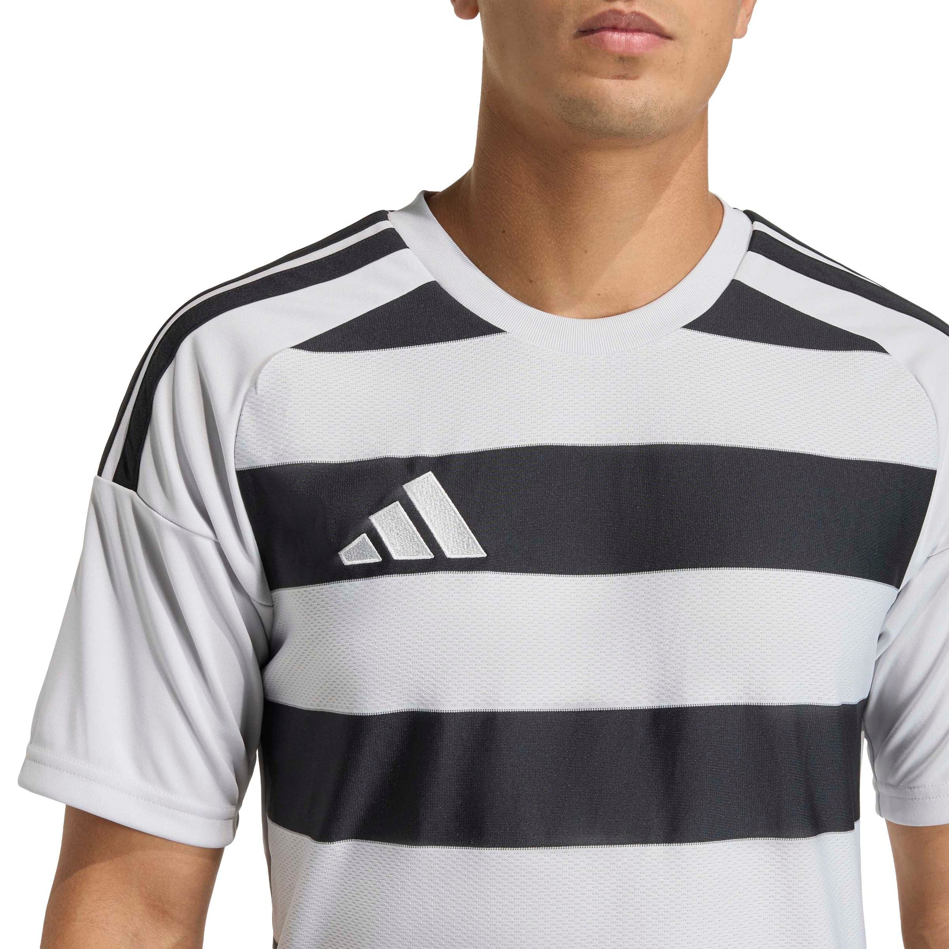 Team Light Grey/Black