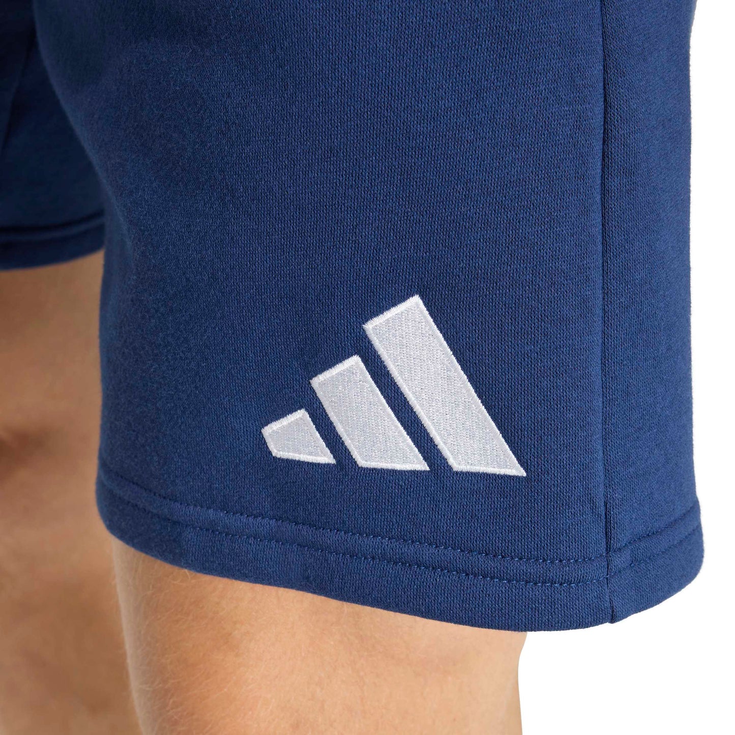 Team Navy Blue 2/White