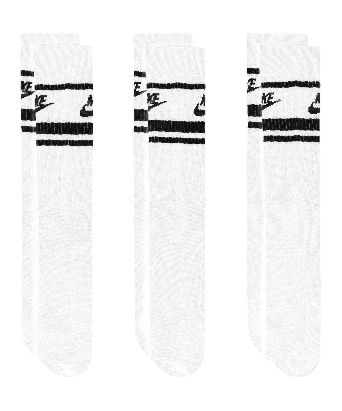 Nike Dri-FIT Sportswear Everyday Essential Socks (3 Pairs) - NK397