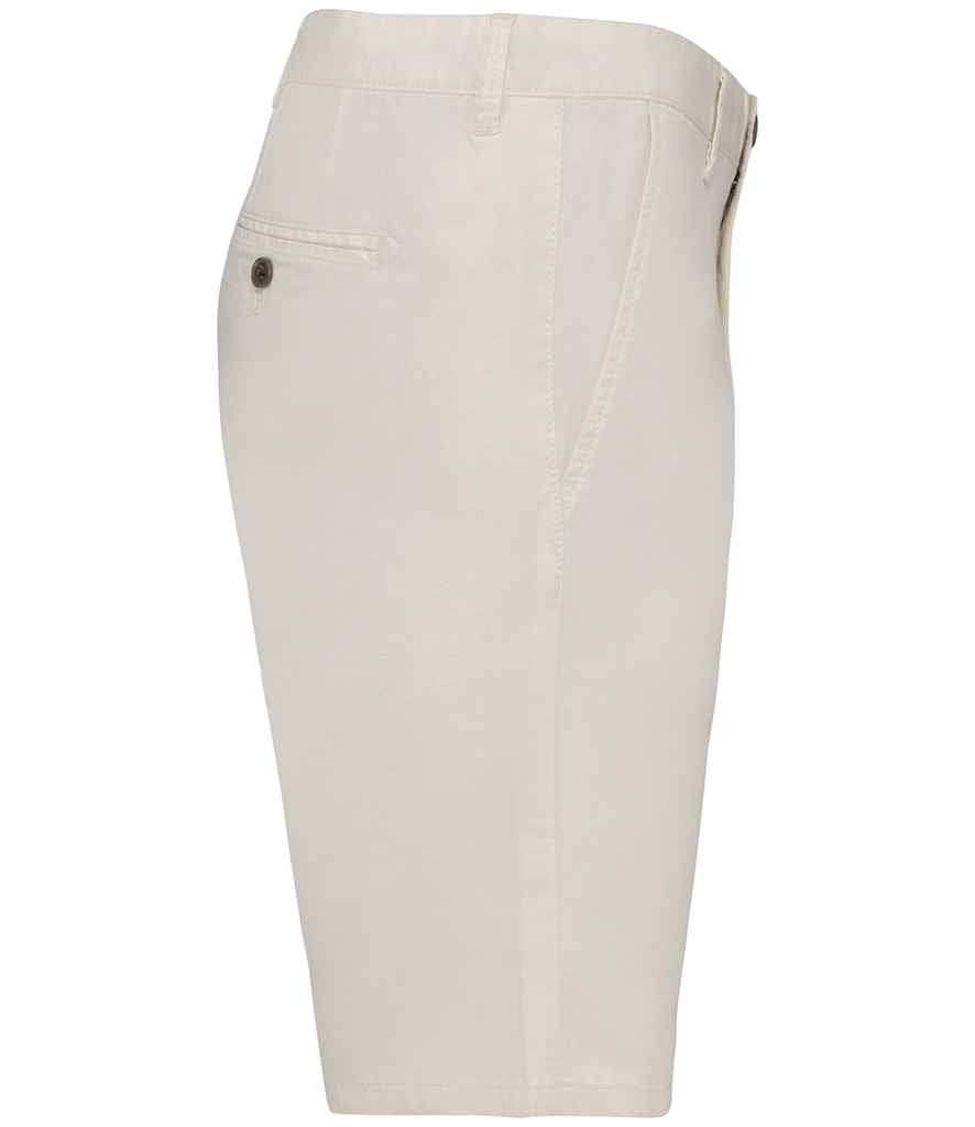 NS738 Ivory Side