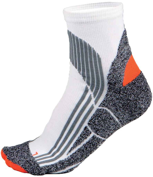 PA035 White/Grey Front