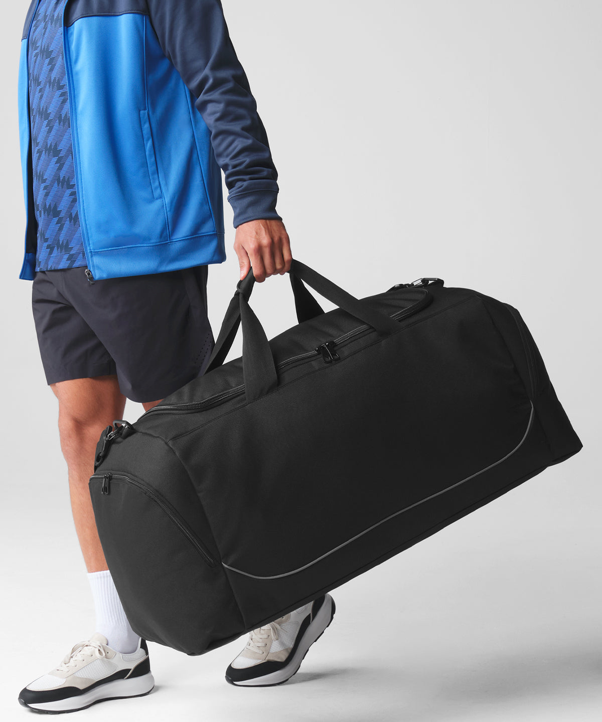 Quadra Teamwear XL Holdall - QS088