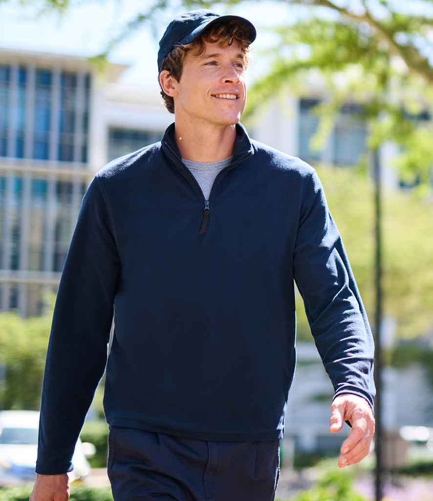 Regatta Zip Neck Micro Fleece RG134 in Dark Navy – model