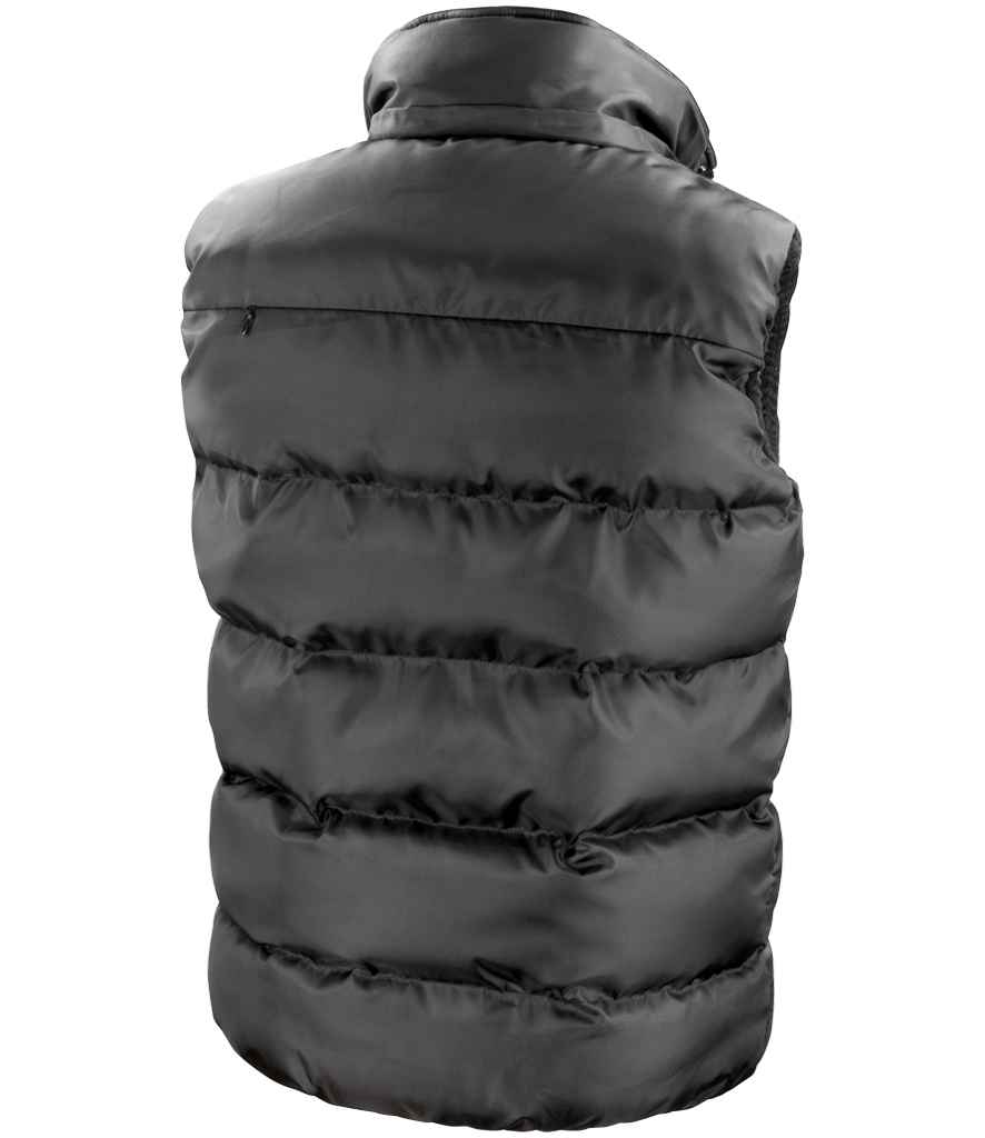 RS223 Black Back