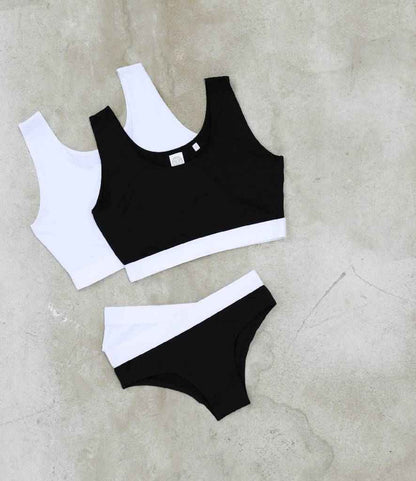 SF Clothing Ladies Fashion Crop Top SK236 in Black/White – front (2)