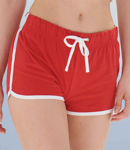 SF Clothing Ladies Retro Shorts SK69 in Red/White – model