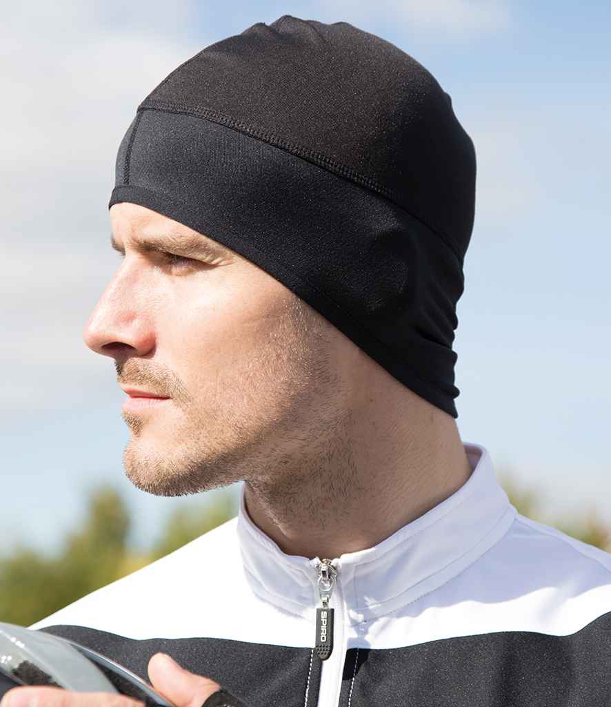 Spiro Bikewear Skull Cap Beanie SR263 in Black – model